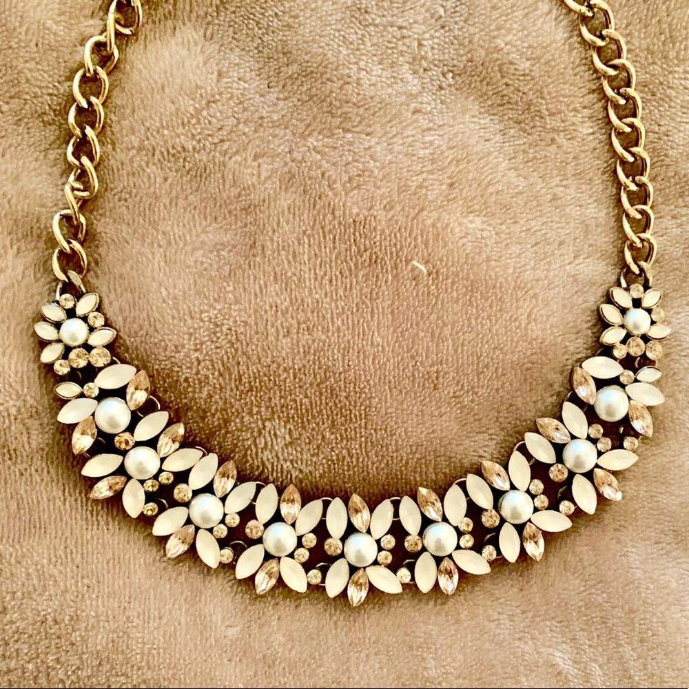 Statement Necklace - Picture 3 of 3